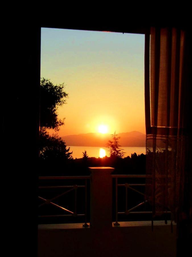 Villa Southern Comfort Lefkimmi  Bagian luar foto